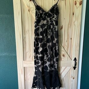 Lulu's Black Floral Lace Trumpet Midi Dress